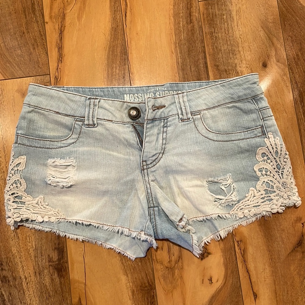 Mossimo Supply Co denim shorts size 1 with lace detail low rise waist mini short